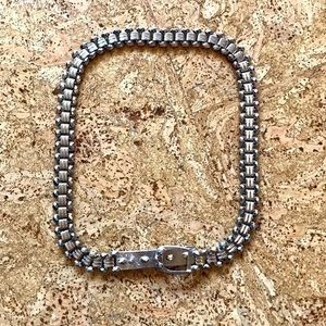 Vintage Accesocraft NYC Silver Belt